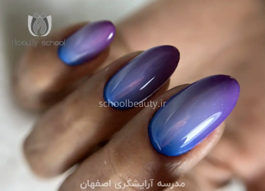 آموزش کاشت ناخن در اصفهان